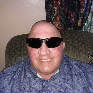 Meet your Posher, Marc